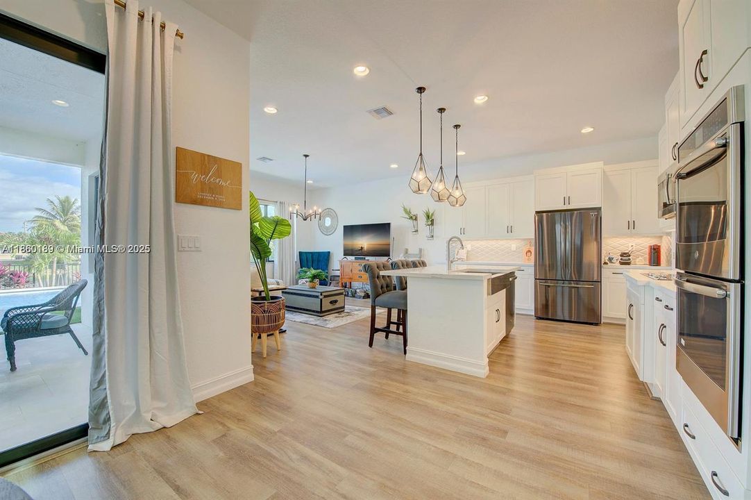 Active With Contract: $5,750 (4 beds, 3 baths, 2397 Square Feet)