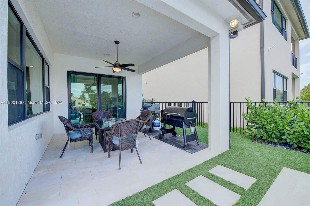 Active With Contract: $5,750 (4 beds, 3 baths, 2397 Square Feet)