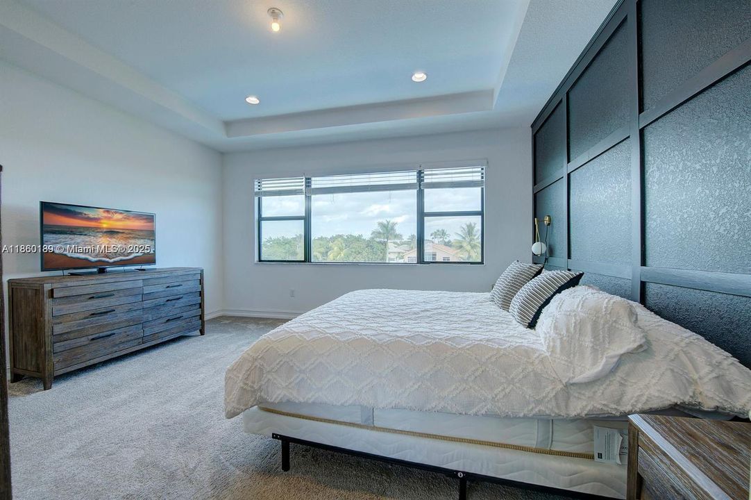 Active With Contract: $5,750 (4 beds, 3 baths, 2397 Square Feet)