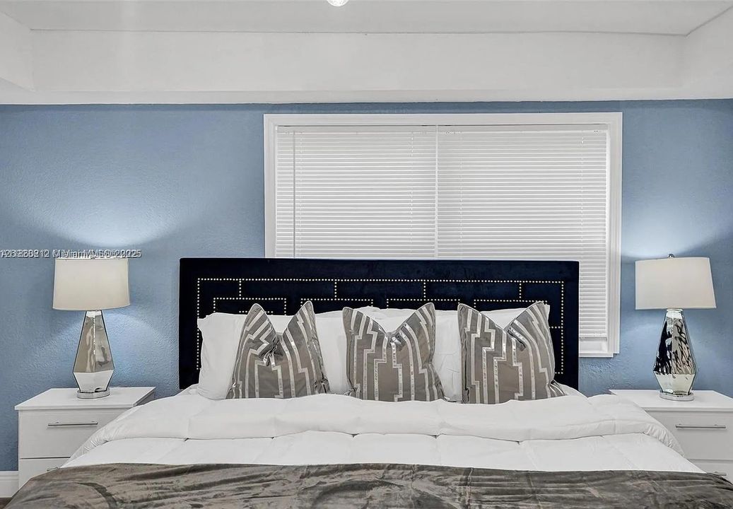 Recently Rented: $4,500 (4 beds, 3 baths, 1963 Square Feet)