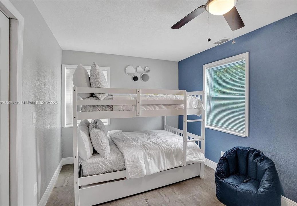 Recently Rented: $4,500 (4 beds, 3 baths, 1963 Square Feet)