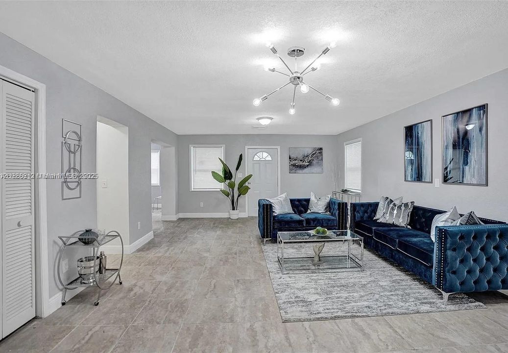 Recently Rented: $4,500 (4 beds, 3 baths, 1963 Square Feet)