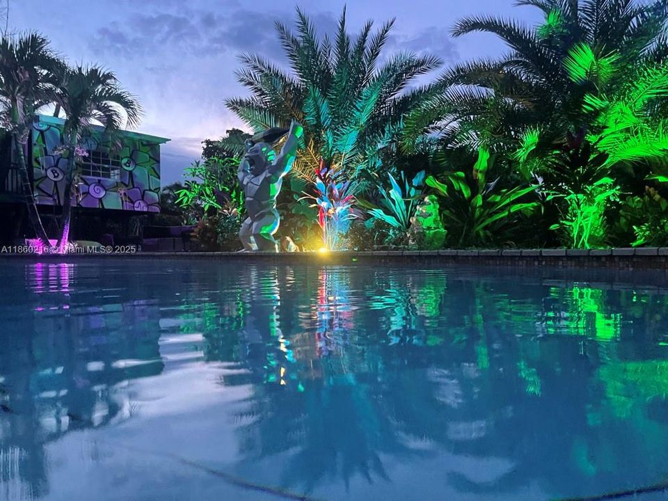 В аренду: $18,000 (6 спален, 4 ванн, 3944 Квадратных фут)