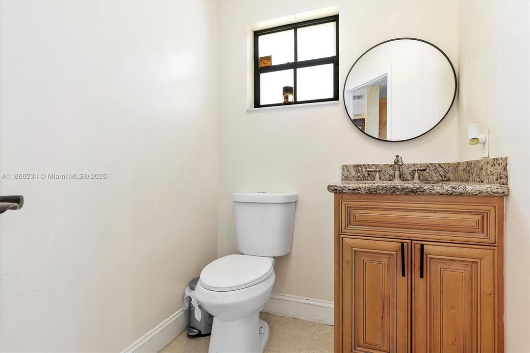 Recently Sold: $799,900 (4 beds, 2 baths, 2529 Square Feet)