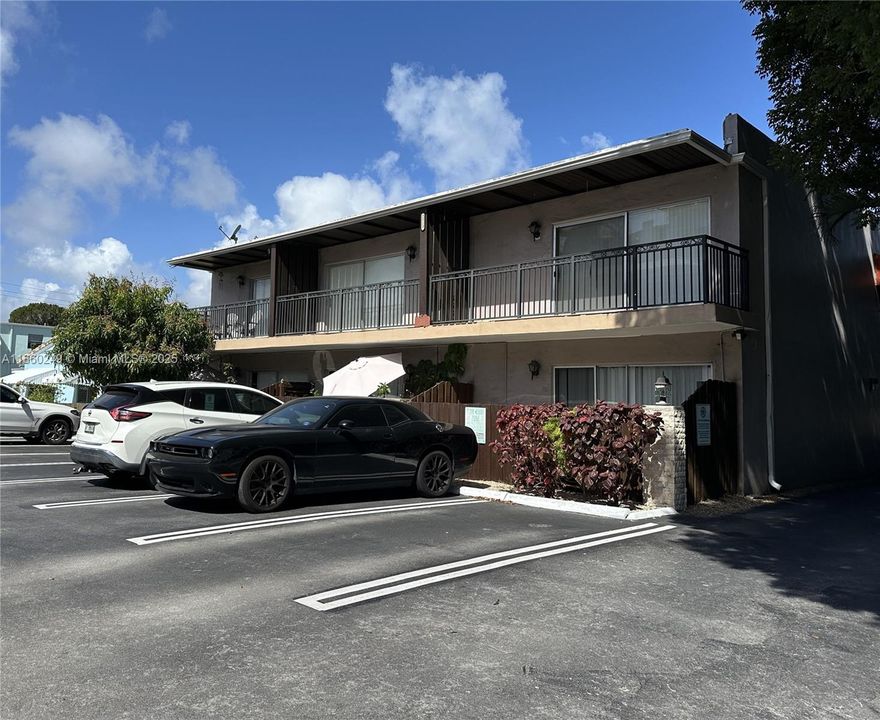 Active With Contract: $2,750,000 (0 beds, 0 baths, 0 Square Feet)