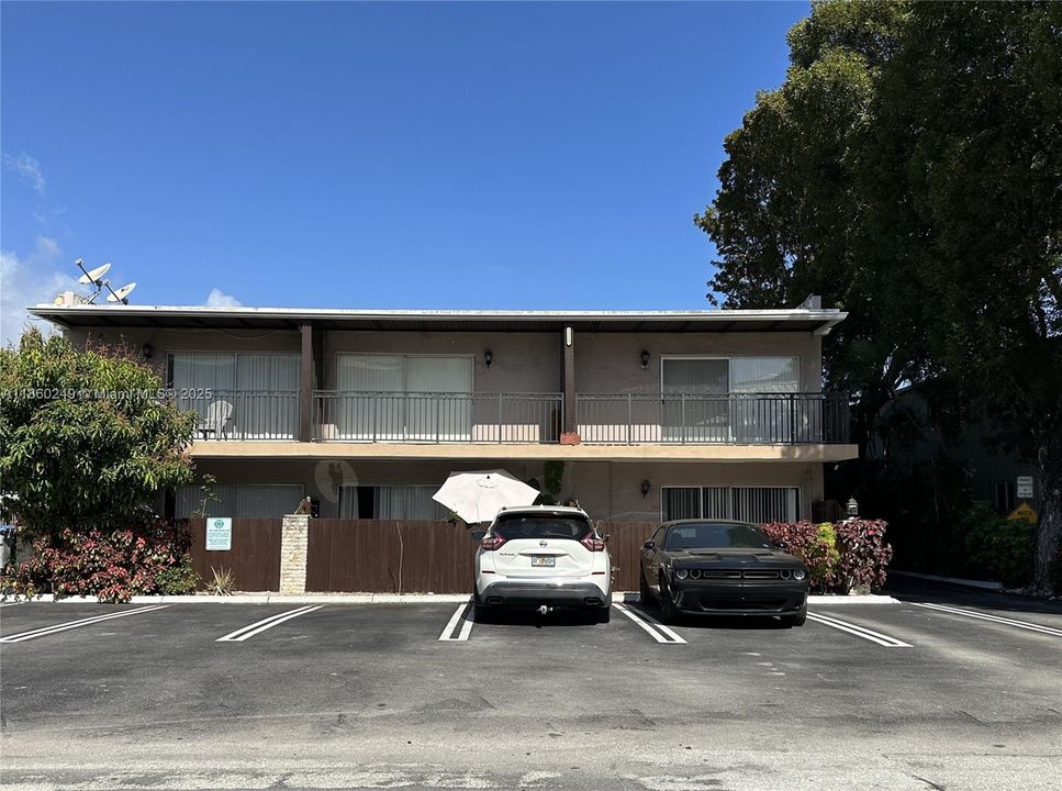 Active With Contract: $2,750,000 (0 beds, 0 baths, 0 Square Feet)