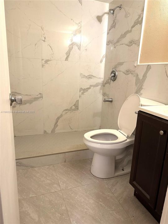 Active With Contract: $2,750,000 (0 beds, 0 baths, 0 Square Feet)