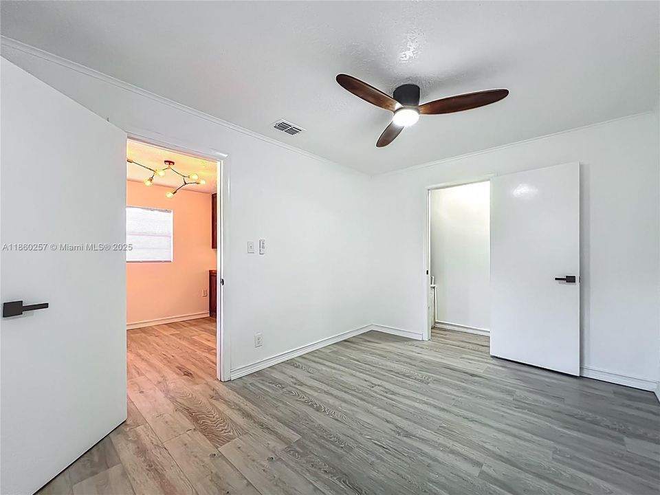 For Sale: $465,000 (0 beds, 0 baths, 2000 Square Feet)