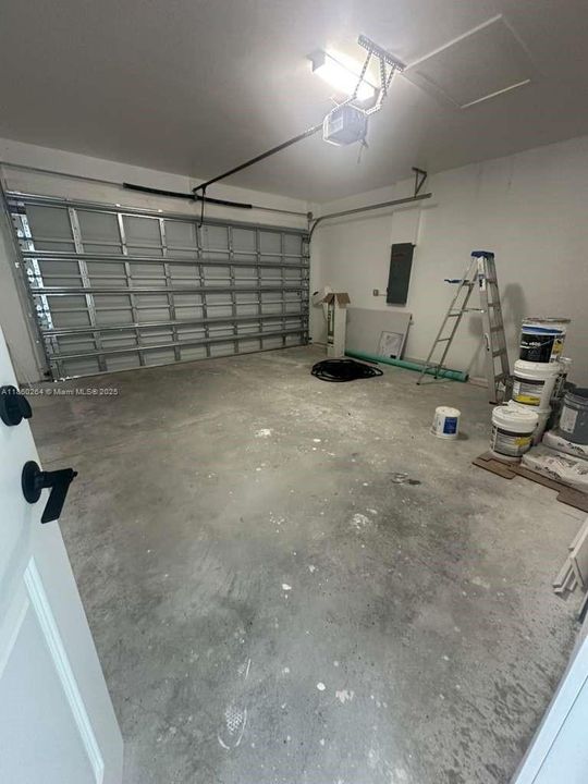 En Venta: $360,000 (4 camas, 3 baños, 0 Pies cuadrados)