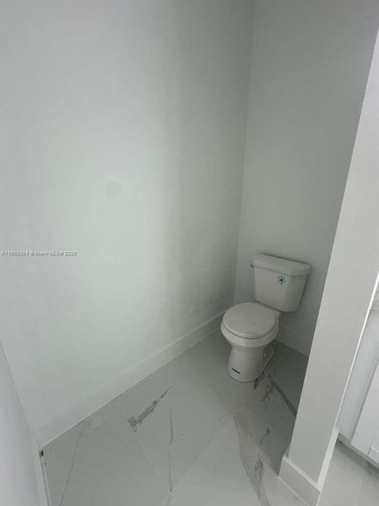 En Venta: $360,000 (4 camas, 3 baños, 0 Pies cuadrados)