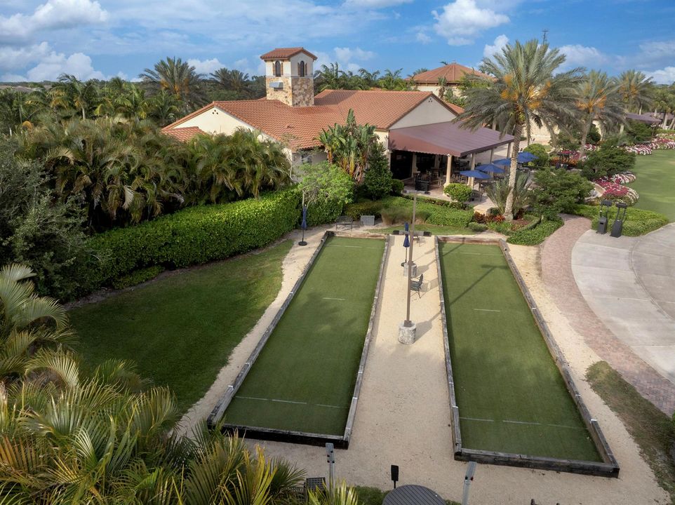 5-Bocce Courts
