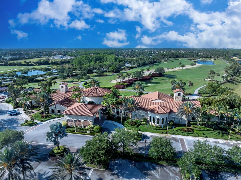 9-Golf Clubhouse Front