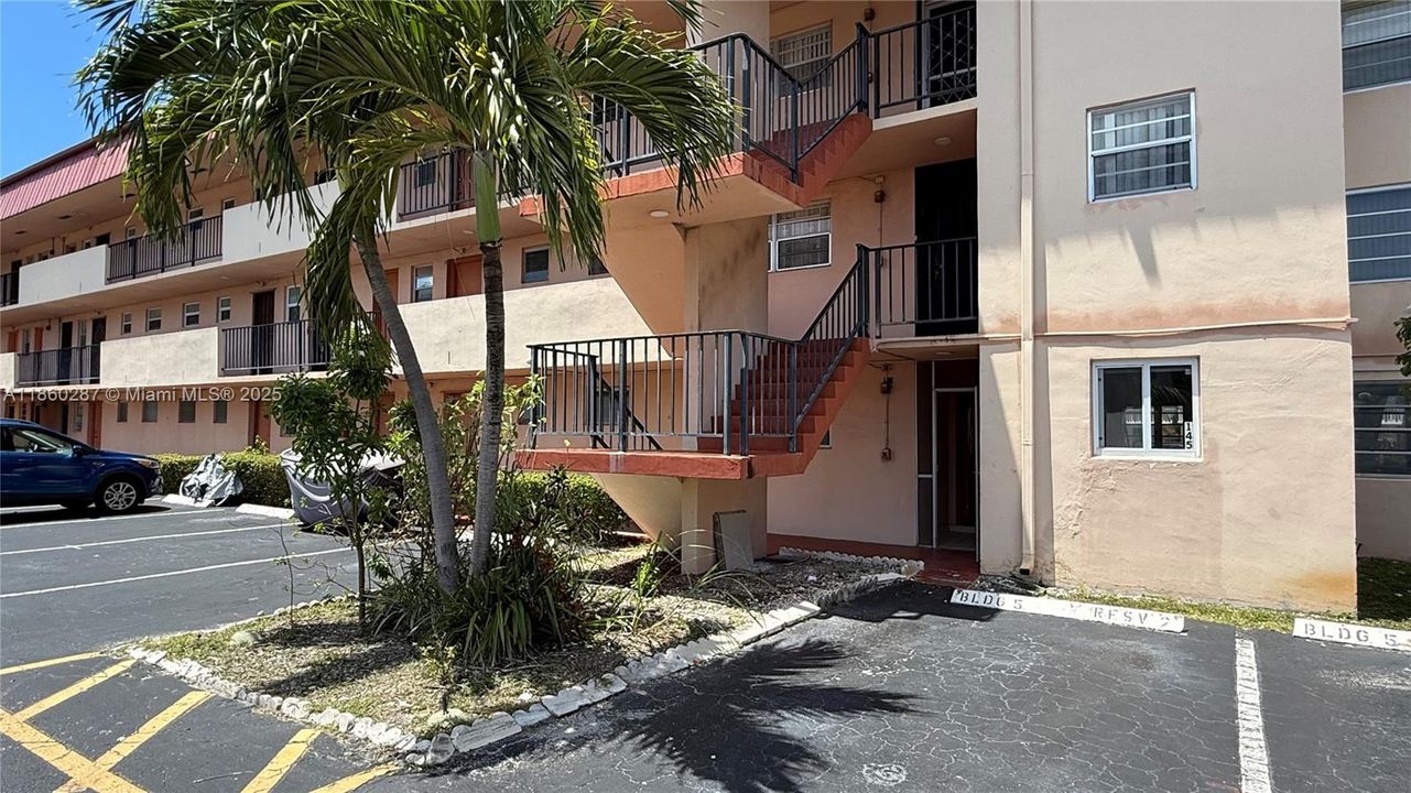 待售: $222,500 (2 贝兹, 2 浴室, 1116 平方英尺)