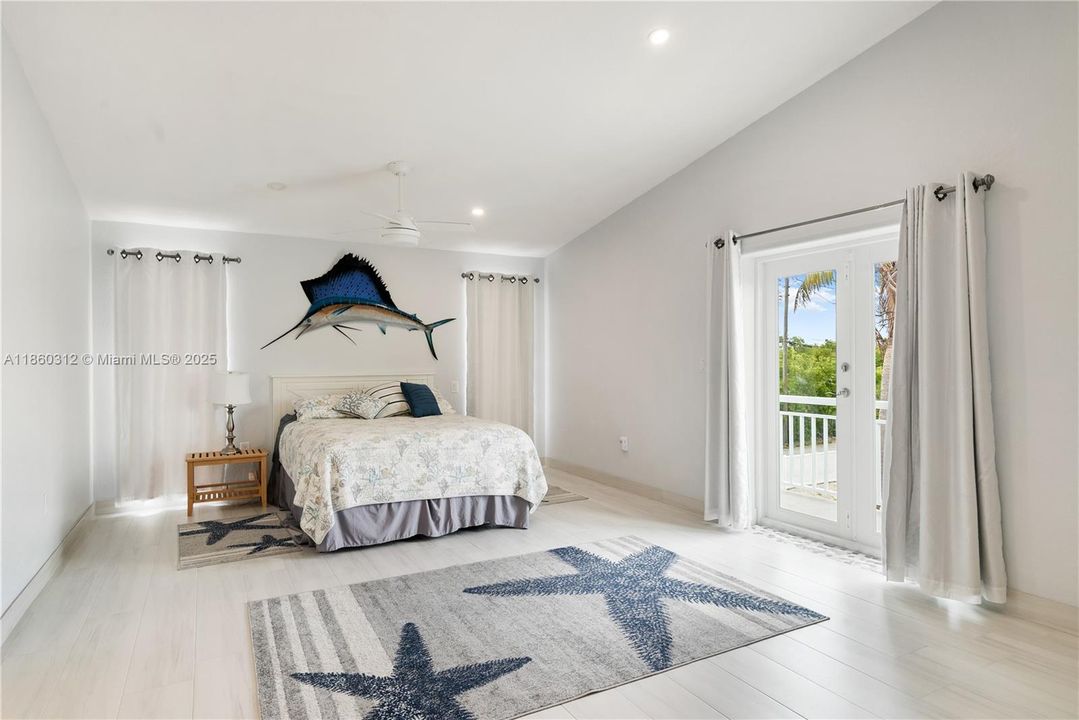 For Sale: $1,795,000 (4 beds, 4 baths, 3120 Square Feet)