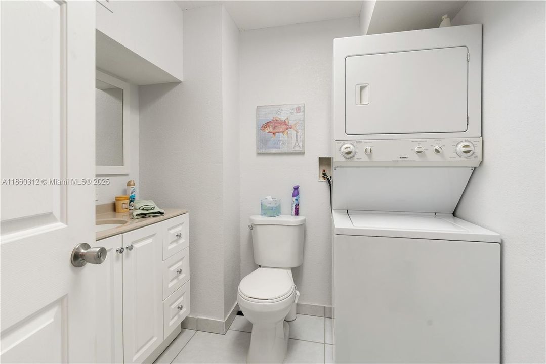 For Sale: $1,795,000 (4 beds, 4 baths, 3120 Square Feet)