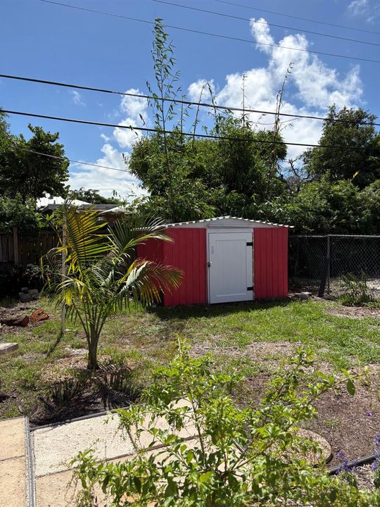 shed