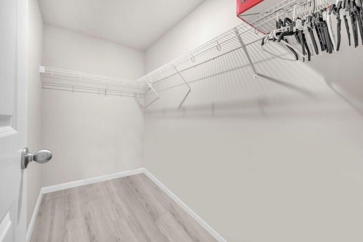 MASTER CLOSET