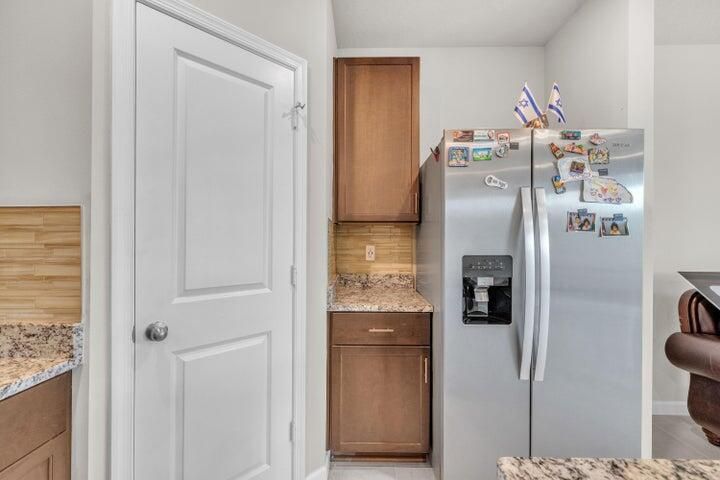 KITCHEN 6