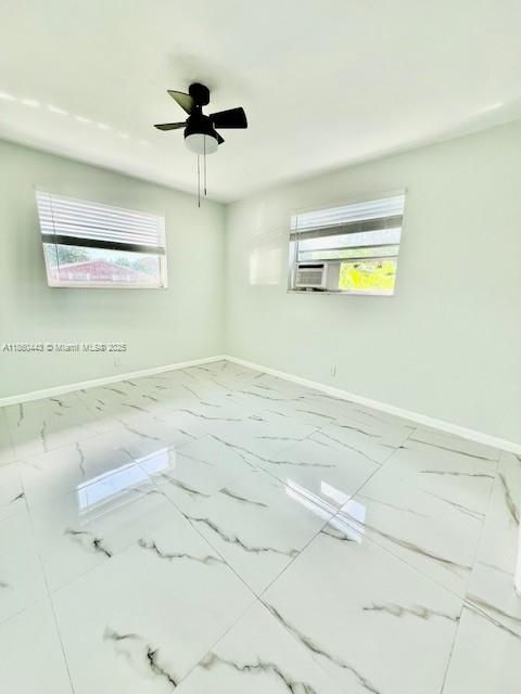 待售: $650,000 (0 贝兹, 0 浴室, 1255 平方英尺)