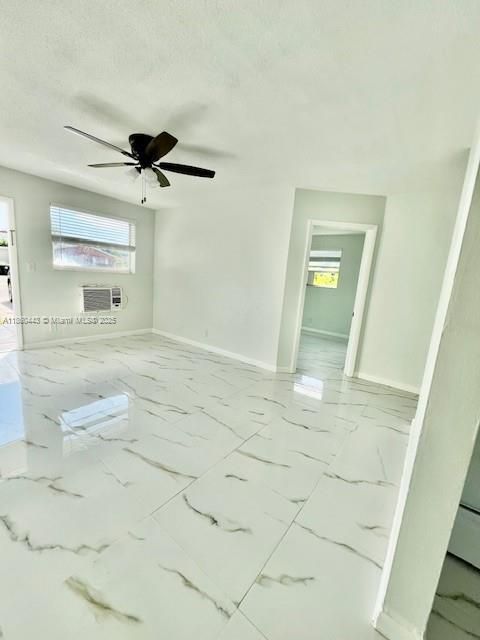 待售: $650,000 (0 贝兹, 0 浴室, 1255 平方英尺)