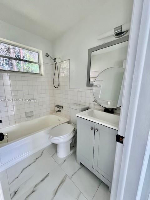 待售: $650,000 (0 贝兹, 0 浴室, 1255 平方英尺)