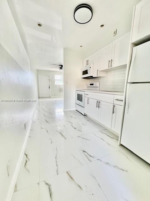 待售: $650,000 (0 贝兹, 0 浴室, 1255 平方英尺)