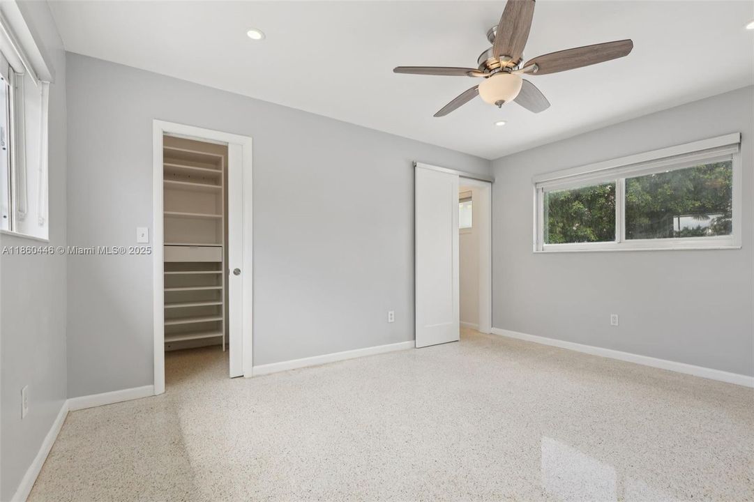 合同活跃: $745,000 (3 贝兹, 2 浴室, 1224 平方英尺)