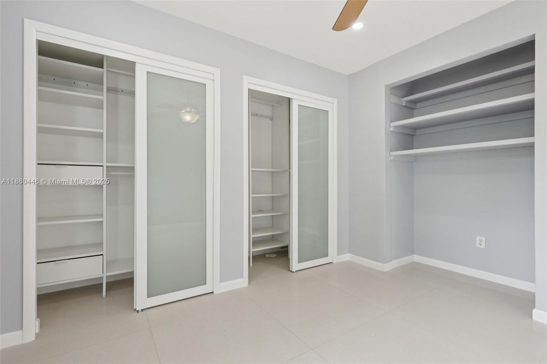 合同活跃: $745,000 (3 贝兹, 2 浴室, 1224 平方英尺)