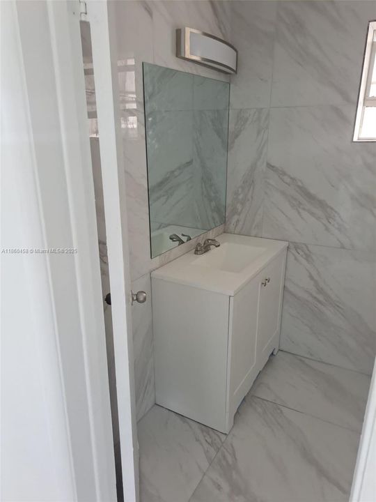 For Sale: $850,000 (0 beds, 0 baths, 2362 Square Feet)