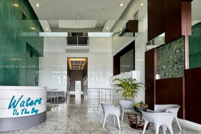 待售: $472,500 (3 贝兹, 3 浴室, 0 平方英尺)