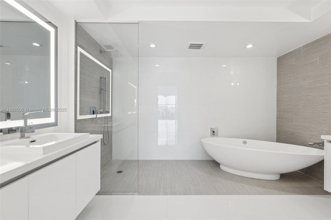 For Sale: $1,450,000 (3 beds, 3 baths, 1892 Square Feet)