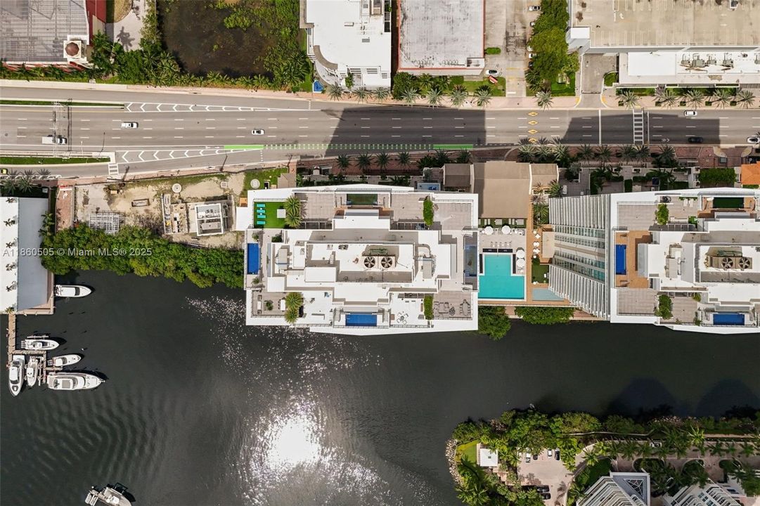 For Sale: $1,450,000 (3 beds, 3 baths, 1892 Square Feet)