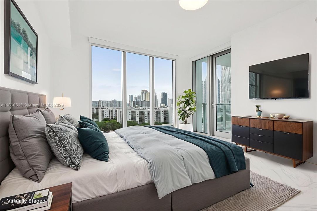 For Sale: $1,450,000 (3 beds, 3 baths, 1892 Square Feet)