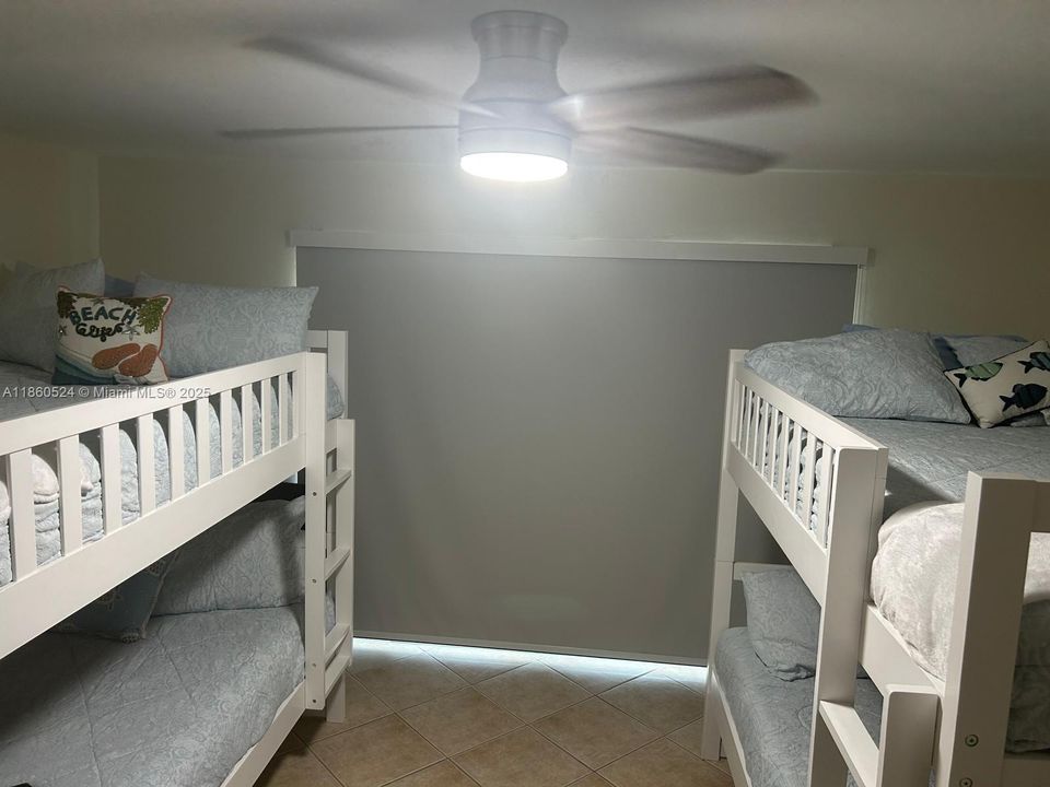 待售: $949,900 (2 贝兹, 2 浴室, 1084 平方英尺)