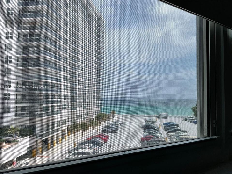 Recientemente alquilado: $2,700 (2 camas, 2 baños, 1170 Pies cuadrados)