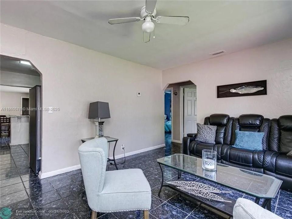 Active With Contract: $649,999 (4 beds, 3 baths, 1757 Square Feet)