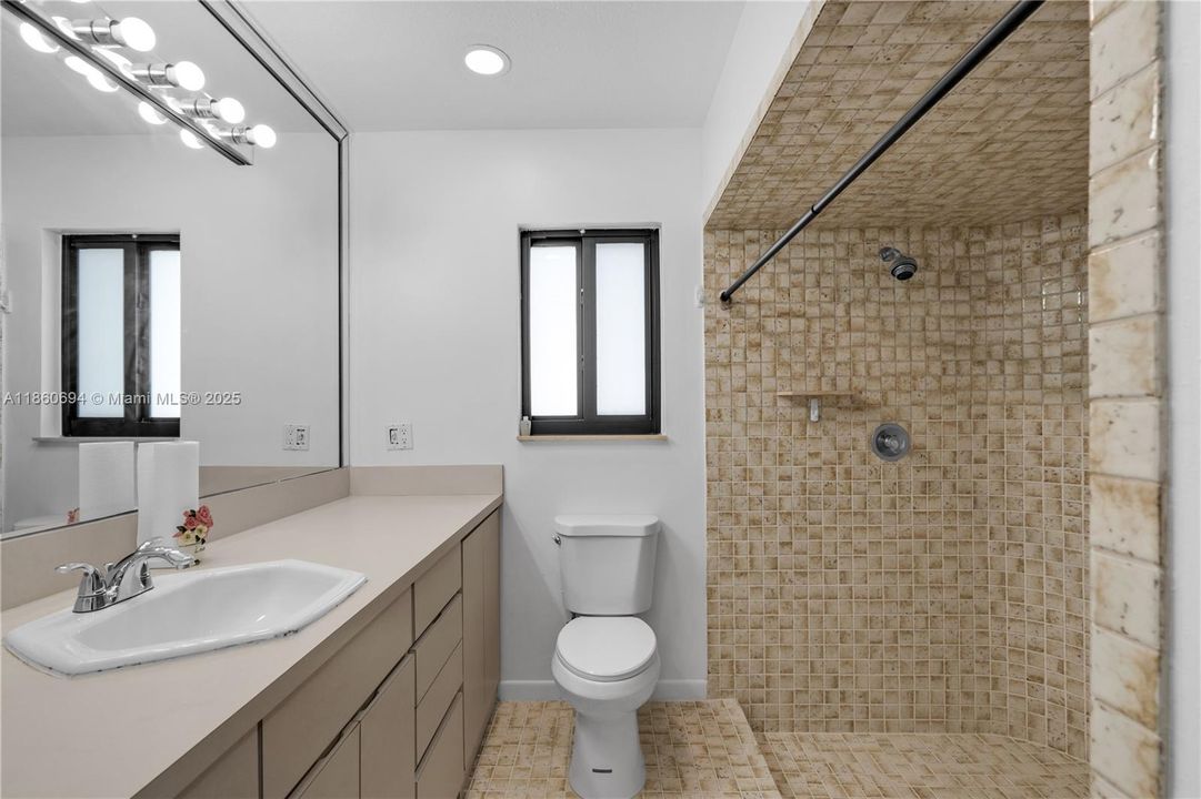 For Sale: $1,599,900 (4 beds, 2 baths, 2698 Square Feet)