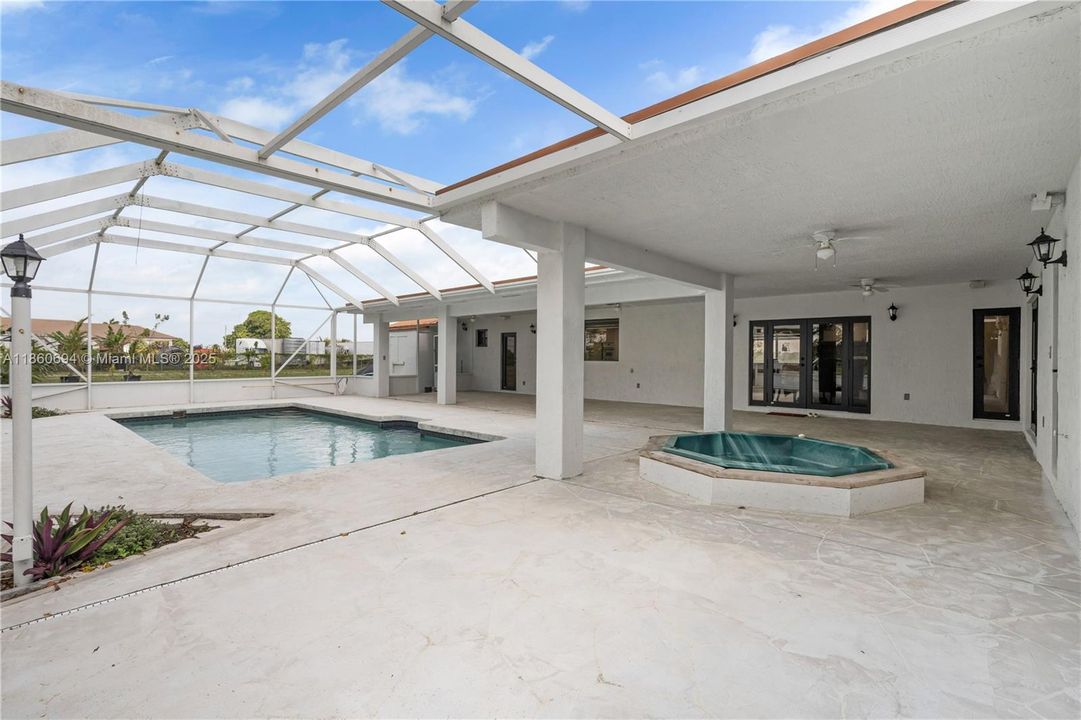 For Sale: $1,599,900 (4 beds, 2 baths, 2698 Square Feet)