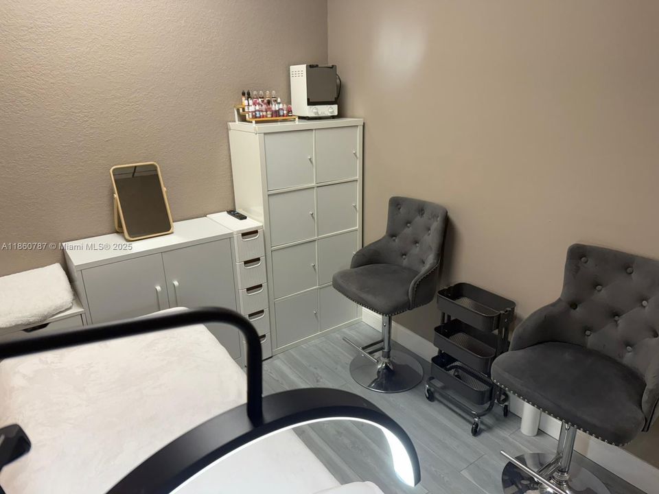 待售: $158,000 (0 贝兹, 0 浴室, 0 平方英尺)