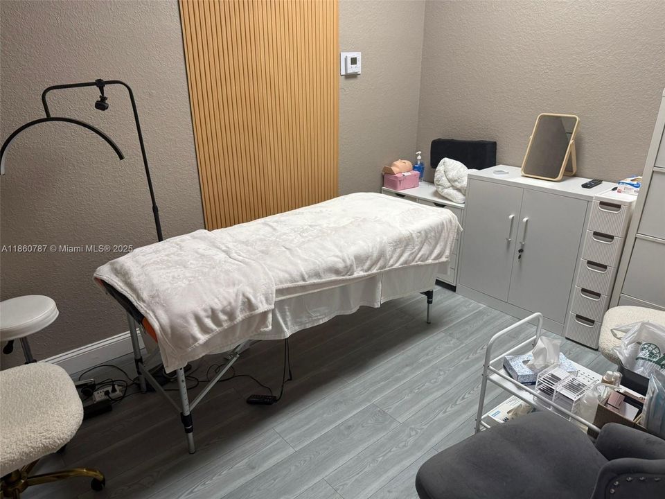 待售: $158,000 (0 贝兹, 0 浴室, 0 平方英尺)