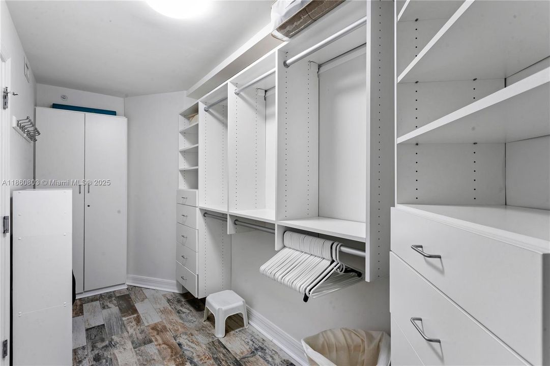 For Rent: $8,500 (2 beds, 2 baths, 1488 Square Feet)