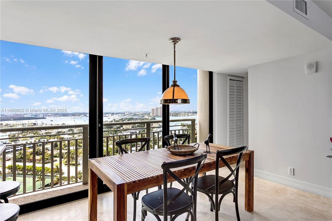 For Rent: $8,500 (2 beds, 2 baths, 1488 Square Feet)