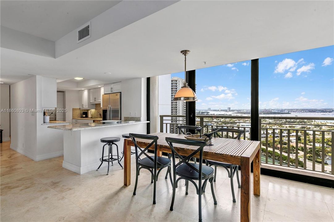 For Rent: $8,500 (2 beds, 2 baths, 1488 Square Feet)