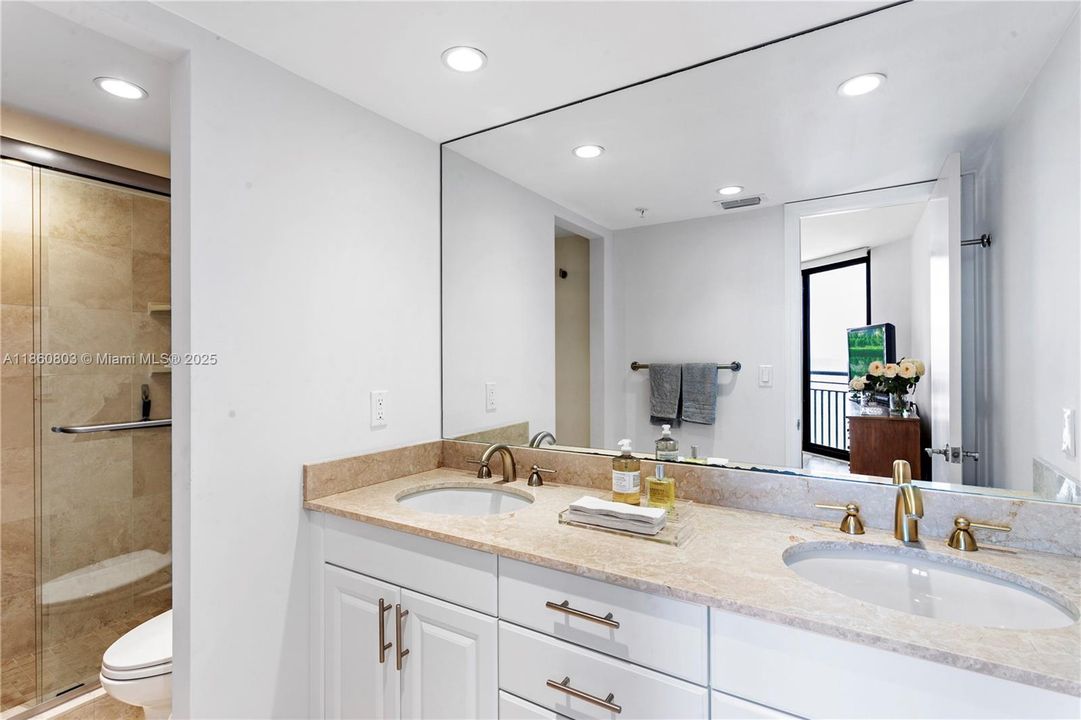 For Rent: $8,500 (2 beds, 2 baths, 1488 Square Feet)