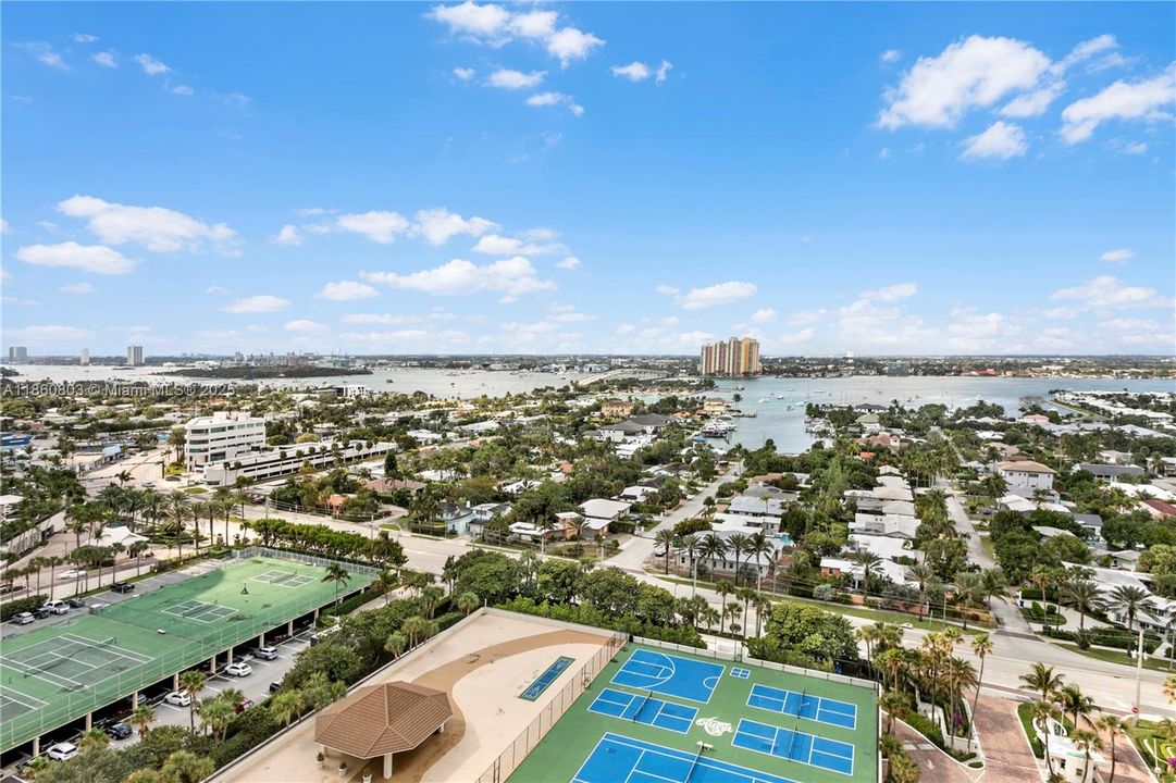 For Rent: $8,500 (2 beds, 2 baths, 1488 Square Feet)