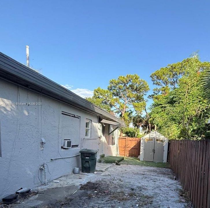 For Sale: $419,000 (0 beds, 0 baths, 1920 Square Feet)