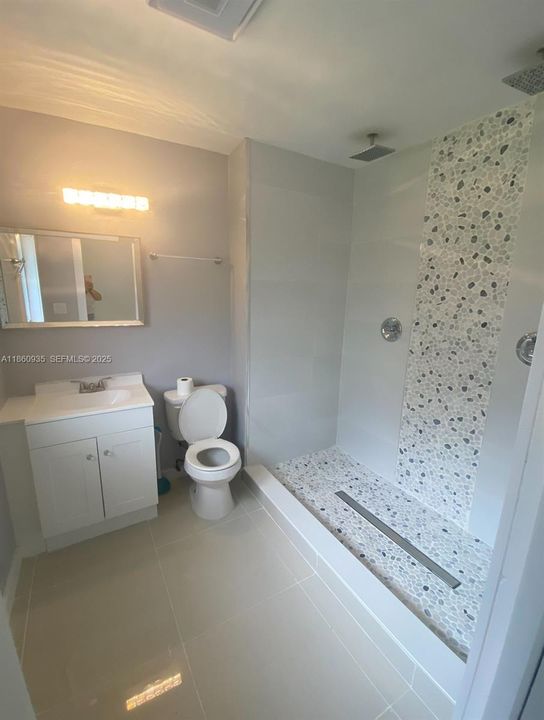 For Rent: $2,600 (3 beds, 2 baths, 1351 Square Feet)