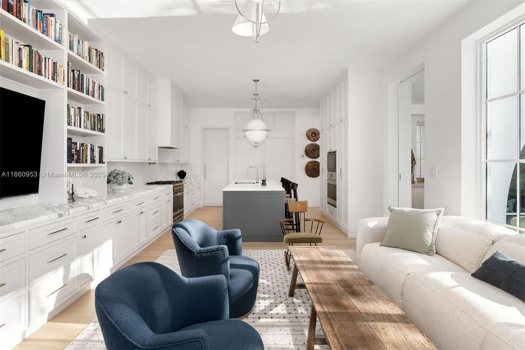 Недавно продано: $6,495,000 (5 спален, 5 ванн, 3525 Квадратных фут)