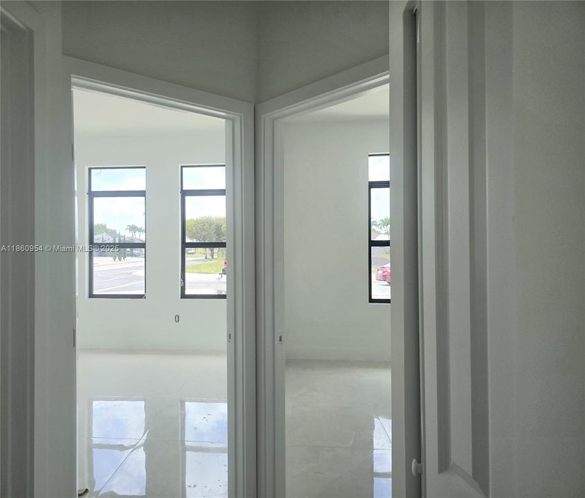 На продажу: $875,000 (4 спален, 3 ванн, 3155 Квадратных фут)