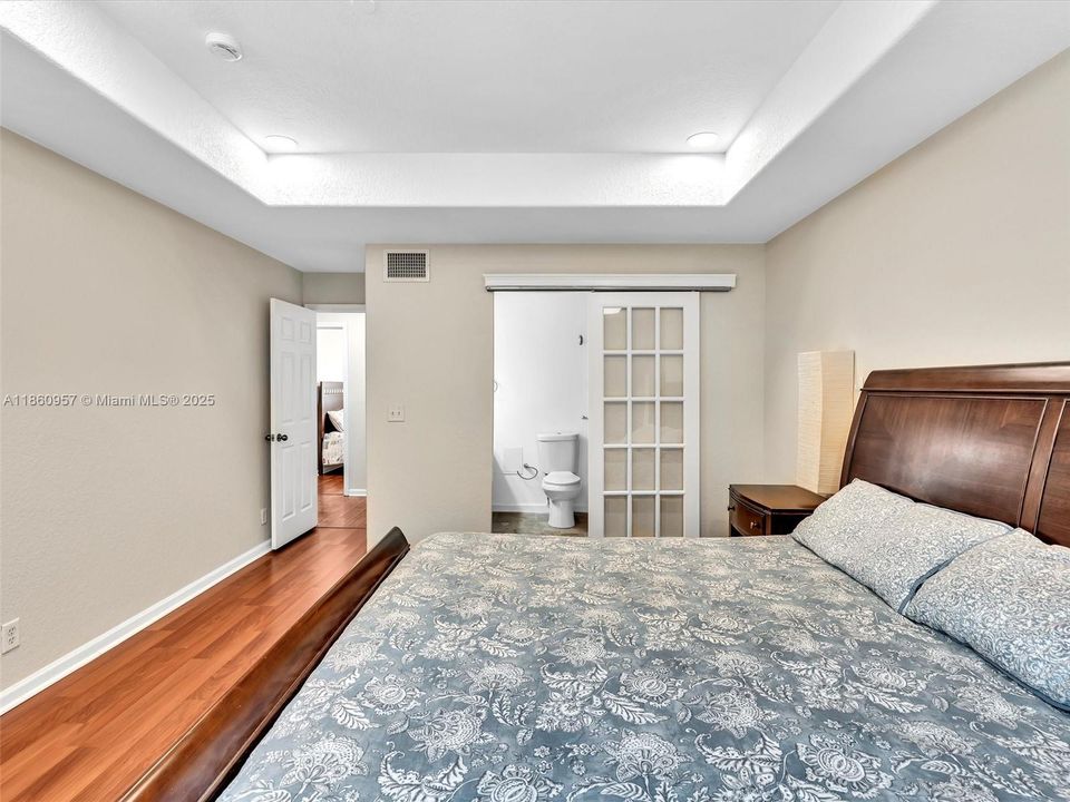 Activo con contrato: $459,900 (2 camas, 2 baños, 1155 Pies cuadrados)